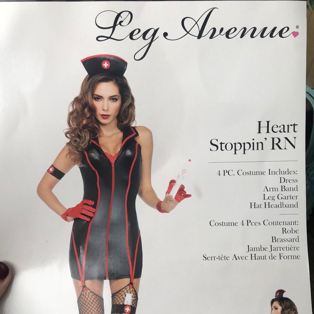Leg avenue heart stoppin RN